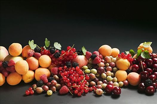 水果静物,有核水果,许多,浆果