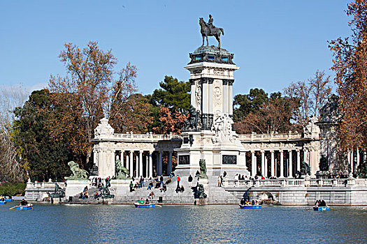 纪念建筑,丽池公园,马德里,西班牙,欧洲
