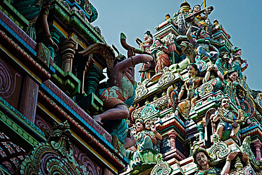 malaysia,melaka,colorful,hindu,statues,in,sri,poyyatha,vinayagar,moorthi,temple