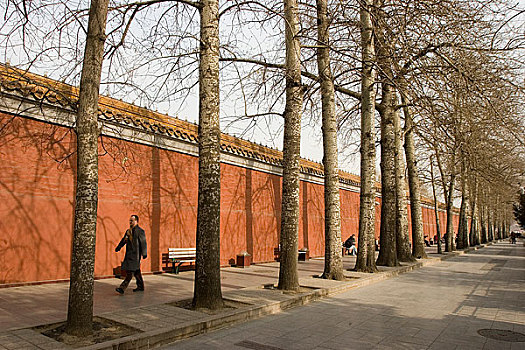 北京天安门附近的红色城墙