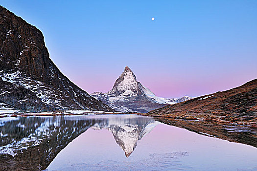 马塔角,反射,湖,黎明,月亮,策马特峰,阿尔卑斯山,瓦莱,瑞士