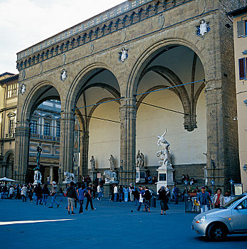 意大利佛罗伦萨市西尼约里亚广场的露天博物馆兰齐长廊