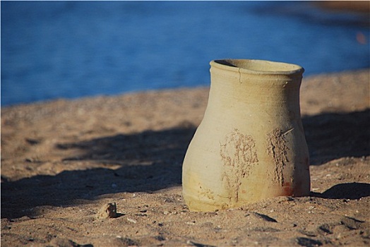 花瓶,海岸