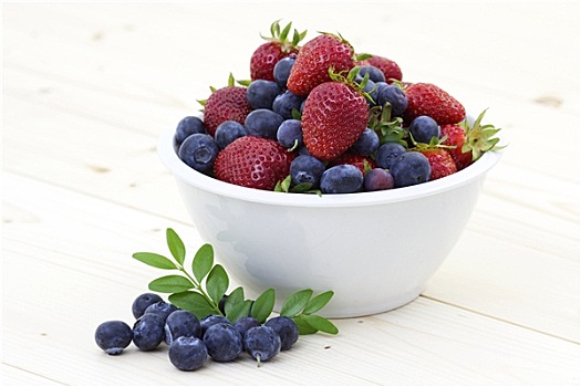 草莓,蓝莓,白色,碗