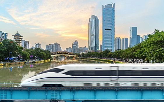 高速列車,市中,穿梭