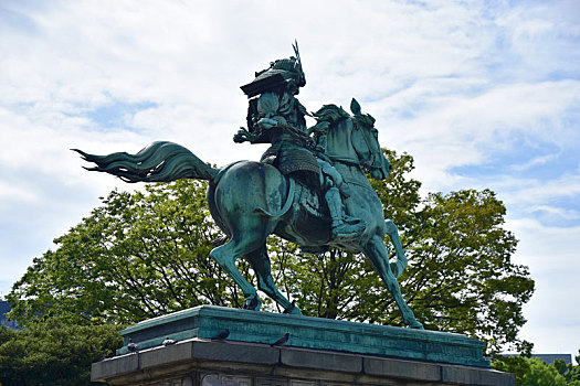 日本幕府将军的雕塑