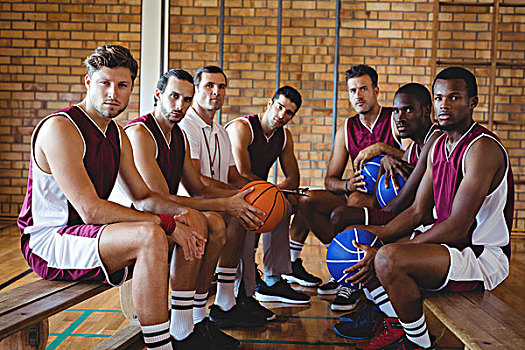 自信,教练,篮球手,坐,长椅,头像,球场