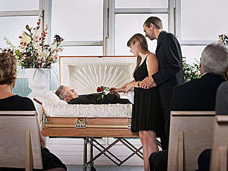 葬礼,祖父母