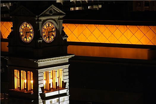 市政厅,钟楼,夜晚