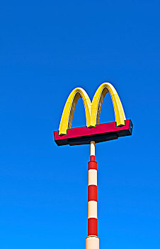 麦当劳,象征,蓝天