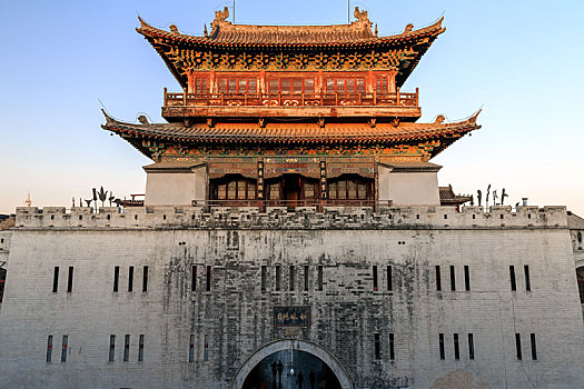 中国河南省洛阳市丽景门景区城楼瓮城古建筑