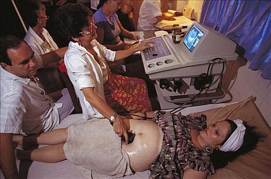 b超,超声波扫描图,孕妇,怀孕,哈瓦那,古巴,中美洲,帮助,情感