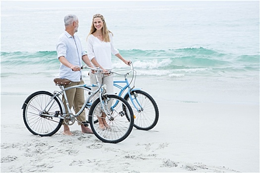 幸福伴侣,骑自行车,一起