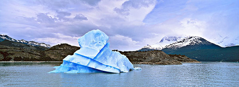 冰山,洛斯格拉希亚雷斯国家公园,巴塔哥尼亚,阿根廷