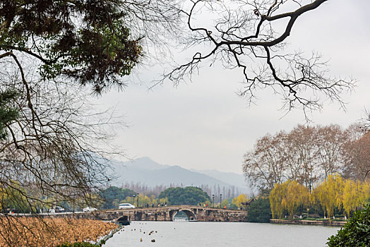 杭州西湖西泠桥冬景