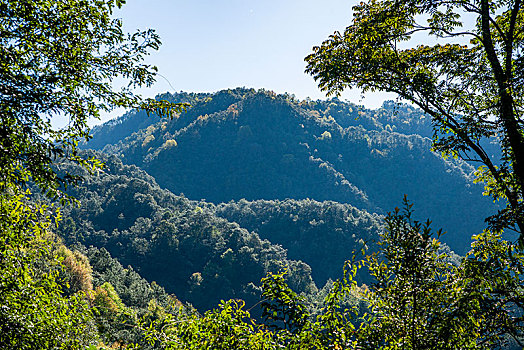 云南省腾冲热海风景区火山