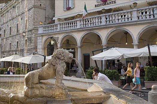 喷泉,狮子,历史名城,中心,阿西尼城,翁布里亚,意大利,欧洲
