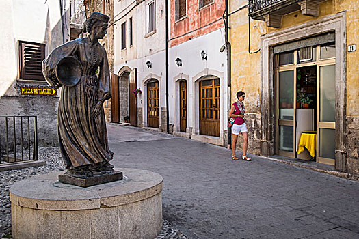 阿布鲁佐,中意大利,欧洲,雕塑,女人,传统服饰