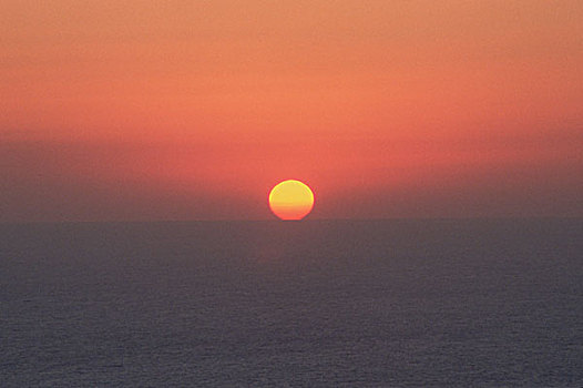 壮观,日落,太阳,看,相似,大,球,消失,地中海,海洋,悬崖,马耳他