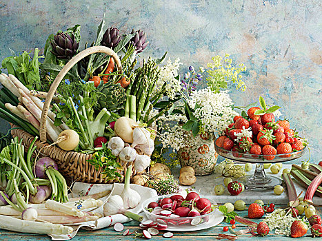 静物,春季蔬菜,草莓