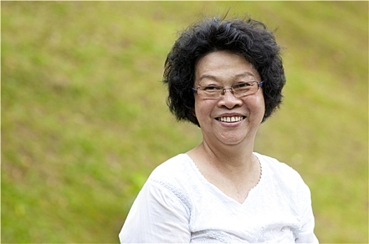 山本希望