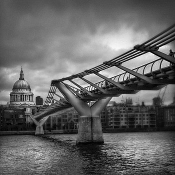 英格兰,伦敦,千禧桥,泰晤士河,桥,行人,渡河,上方,中心,世纪