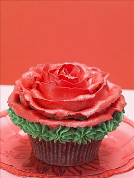 杯形蛋糕,红色,杏仁糖玫瑰花,红色背景
