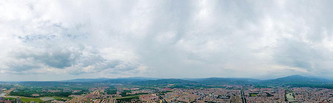 航拍河南三门峡灵宝市城区风光弘农涧河