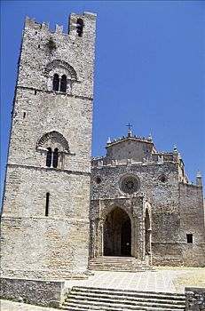 14世纪,中央教堂,钟楼