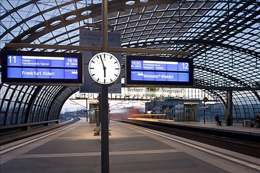 法兰克福火车站,钟表,信息,光滑面,篷子