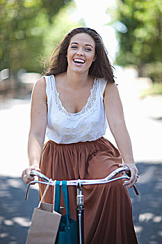 女人,骑自行车,公园