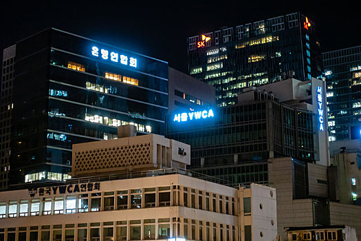 韩国首尔明洞商务楼夜景风光