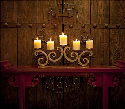 蜡烛,燃烧,桌上,正面,老,乡村,门