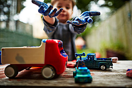 男孩,玩,玩具卡车,水彩