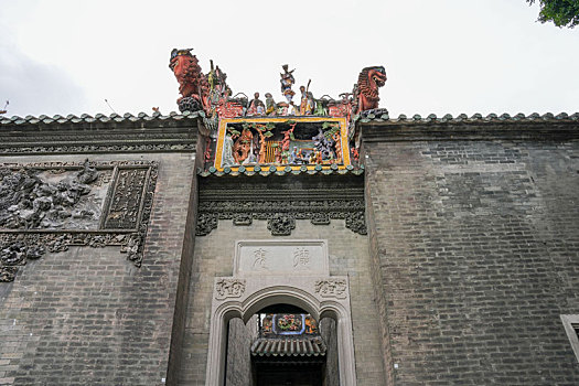 羊城广州阴天的陈家祠古建筑群特写