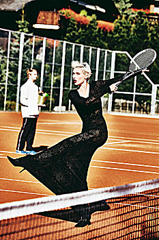 美女,玩,网球,穿,黑色,晚礼服