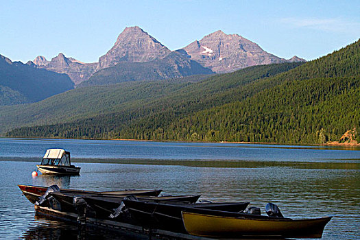 泛舟,麦克唐纳湖,湖,冰川国家公园,蒙大拿,美国