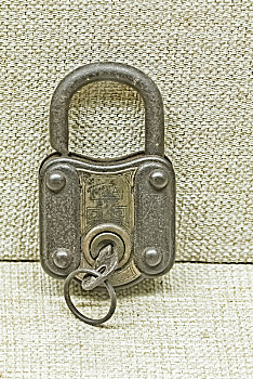 铜挂锁