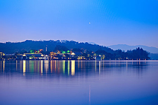 杭州西湖国宾馆夜景