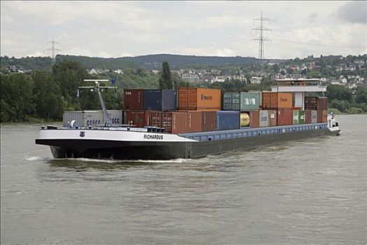 集装箱船,莱茵河,莱茵兰普法尔茨州,德国,欧洲