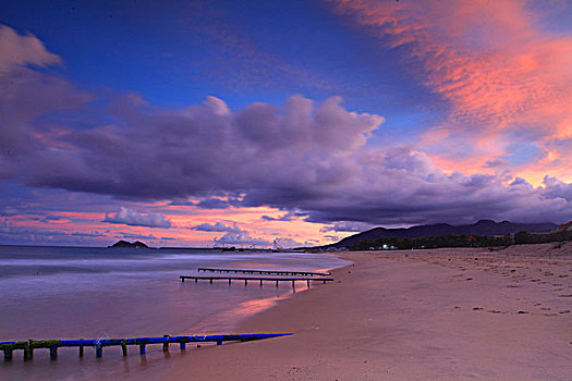 日月湾海景海浪大海