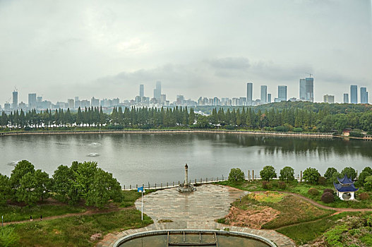 长沙烈士公园夏季雨后风景