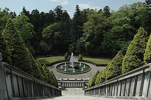 日本成田山新胜寺寺内风光