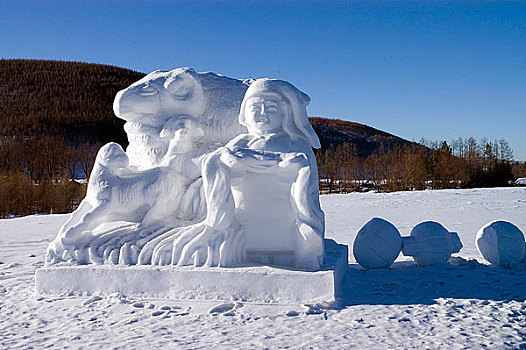 内蒙古阿尔山雪雕