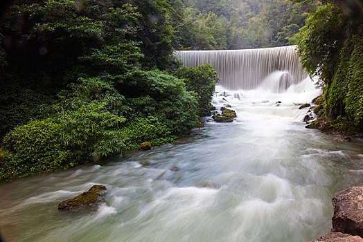 荔波旅游(荔波旅游攻略最佳线路)