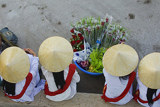 越南,港口,女人,传统服饰,奥黛,帽子,坐,欢迎