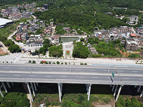 航拍广东省东莞市清溪镇铁场村