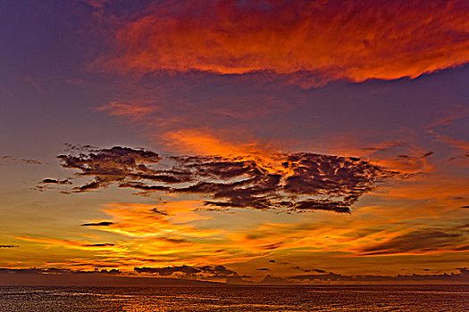 云,上方,海洋,卡帕鲁亚湾,毛伊岛,夏威夷,美国