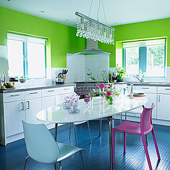椭圆,餐桌,多样,椅子,白色,厨房,绿色,墙壁,汽油,蓝色,橡胶,地面
