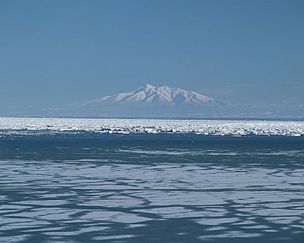 鄂霍次克海,海洋,山,冬天